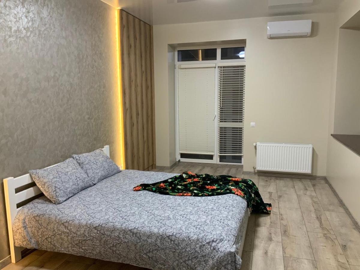 Дуже Файна Квартира В Самому Центрі!!!!Переконайся!! Appartement Rivne Buitenkant foto