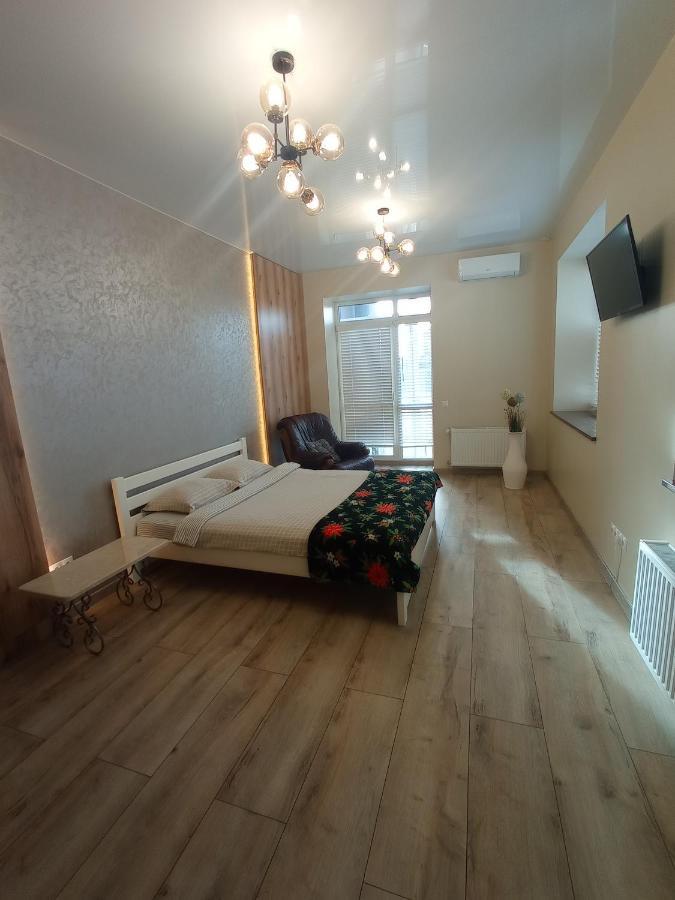 Дуже Файна Квартира В Самому Центрі!!!!Переконайся!! Appartement Rivne Buitenkant foto